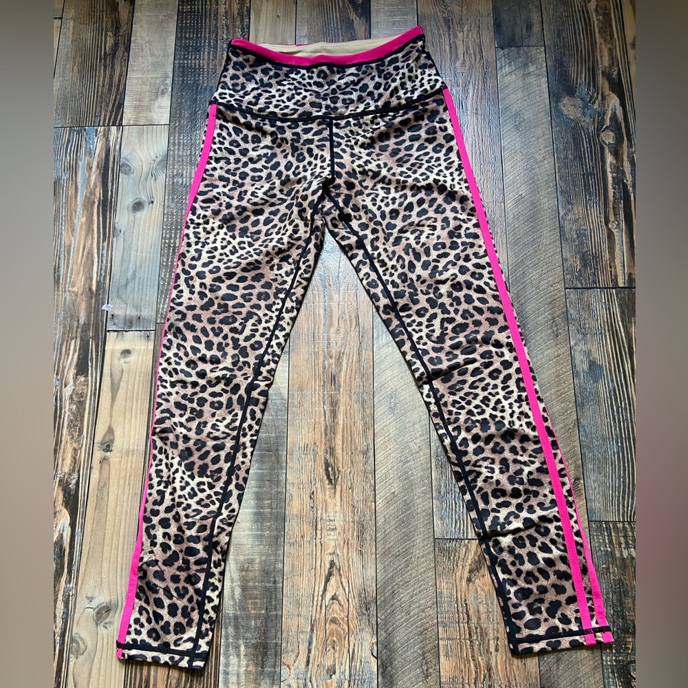 Ruby Ribbon leggings- Cheetah Print + Pink